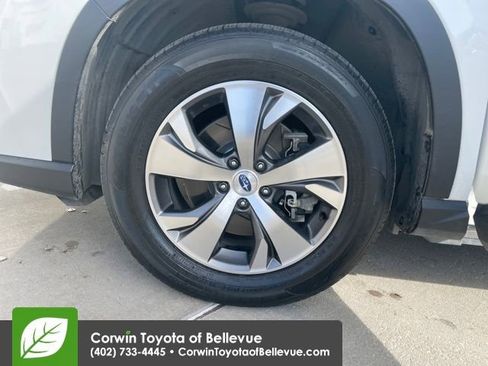 Used 2021 Subaru Ascent Premium image 27