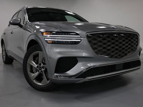 New 2026 Genesis GV70 2.5T Advanced image 1