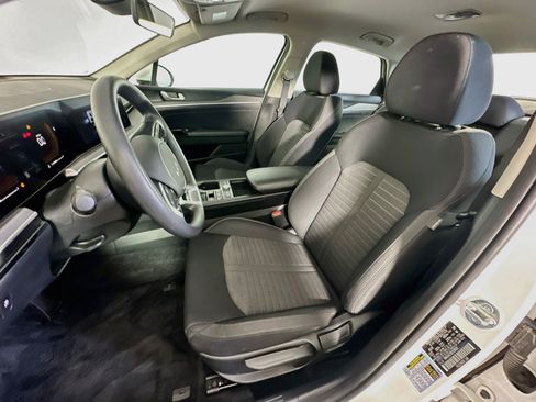 Used 2025 Kia K5 LXS FWD image 13