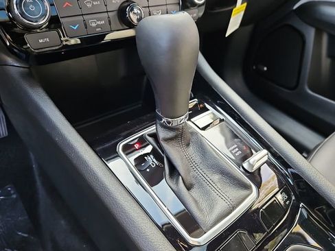 New 2026 Jeep Compass Limited w/ Sun, Sound & Navigation Group image 22