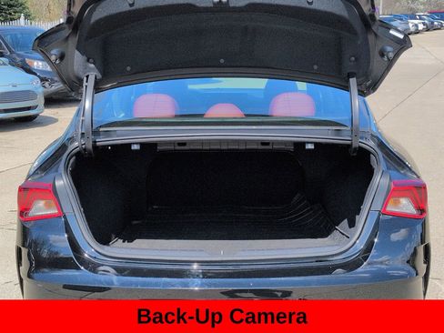 Used 2023 Kia K5 GT-Line w/ GT-Line Premium Package FWD image 9