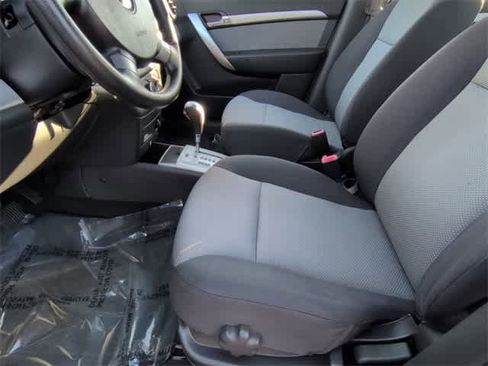 Used 2011 Chevrolet Aveo5 LT w/ Power and Convenience Package image 17