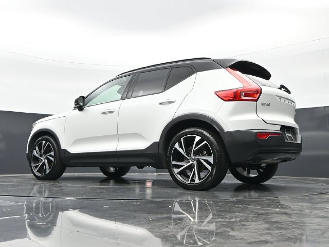 Used 2021 Volvo XC40 T5 R-Design w/ Advanced Package AWD/4WD image 50