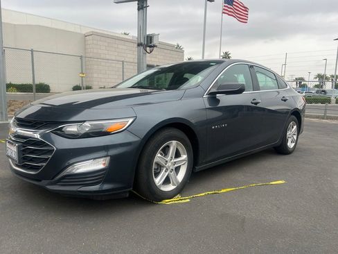 Used 2020 Chevrolet Malibu LS FWD image 3