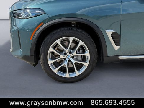 Used 2026 BMW X5 xDrive40i AWD/4WD image 9