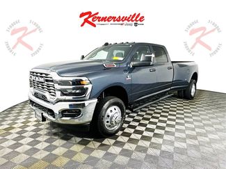 Used 2025 RAM 3500 Tradesman video 3
