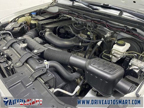 Used 2018 Nissan Frontier S image 26