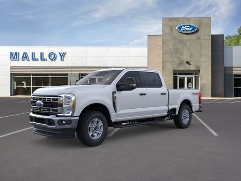 New 2026 Ford F250 XLT w/ FX4 Off-Road Package AWD/4WD image 23