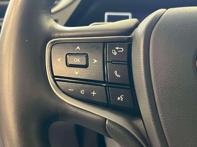 Certified 2024 Lexus ES 300h w/ Premium Package FWD image 25