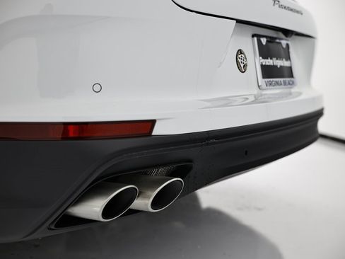 New 2026 Porsche Panamera 4 image 10