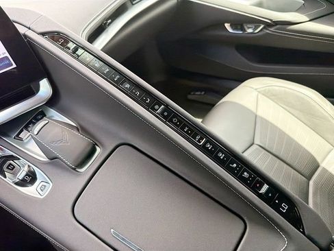 Used 2024 Chevrolet Corvette Stingray Preferred Cpe w/ Z51 Performance Package RWD image 30