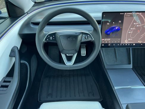 Used 2024 Tesla Model 3 Performance image 15