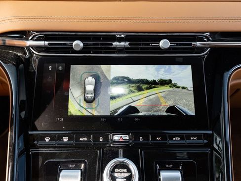 Used 2025 Aston Martin DB12 Convertible RWD image 37