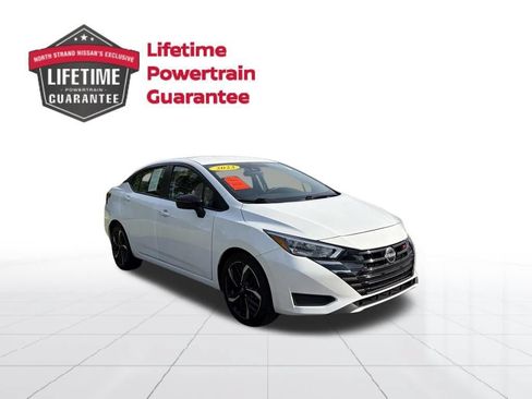 Used 2023 Nissan Versa SR w/ Trunk Package FWD image 10