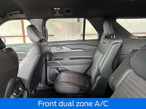 New 2026 Ford Explorer ST-Line w/ ST-Line Street Pack RWD image 15