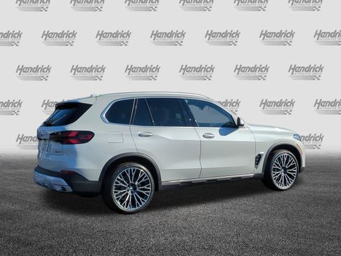 Used 2026 BMW X5 xDrive40i w/ Climate Comfort Package AWD/4WD image 10