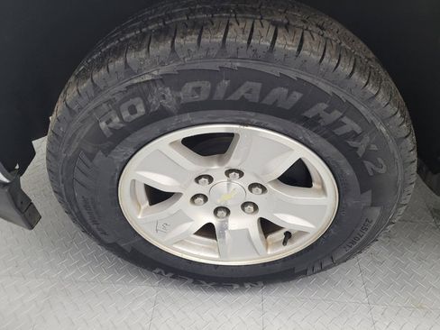 Used 2018 Chevrolet Silverado 1500 LT w/ LT Eassist Package image 31