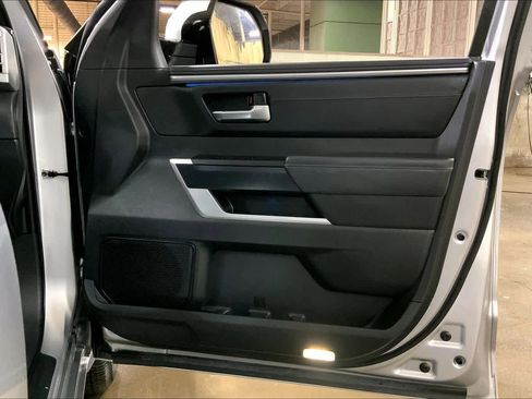 Used 2023 Toyota Tundra Platinum w/ Advanced Package image 23