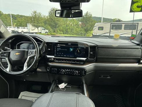 Used 2025 Chevrolet Silverado 2500 LT w/ All Star Edition AWD/4WD image 18