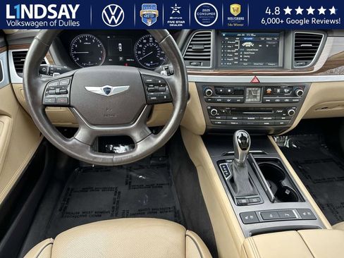 Used 2015 Hyundai Genesis 3.8 w/ Option Group 03 image 9