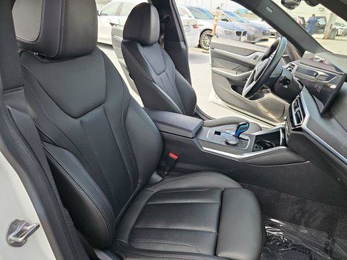 Certified 2022 BMW i4 eDrive40 w/ M Sport Package image 10