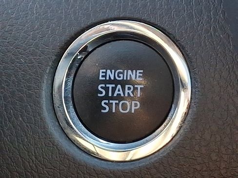 Used 2020 Toyota Camry XSE image 24