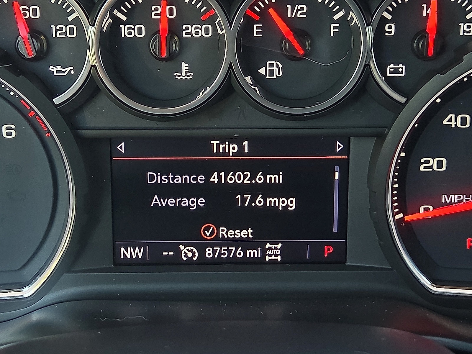 Used 2019 Chevrolet Silverado 1500 LT w/ All-Star Edition AWD/4WD image 23