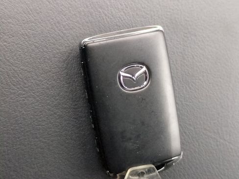 New 2025 MAZDA CX-5 AWD 2.5 S w/ Premium Plus Pkg image 33