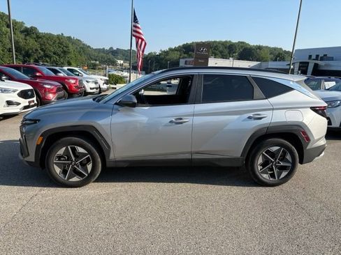 Used 2025 Hyundai Tucson SEL AWD/4WD image 2