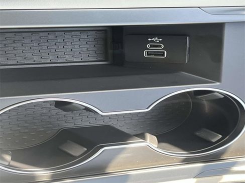 New 2026 Lincoln Nautilus Reserve image 21