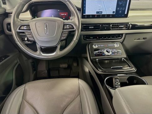 Used 2021 Lincoln Nautilus Reserve w/ Monochromatic Package FWD image 23