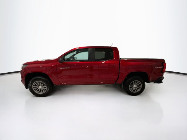 Certified 2023 Chevrolet Colorado LT w/ LT Convenience Package II AWD/4WD image 4