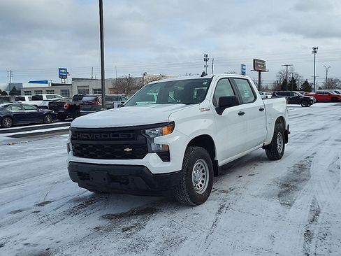 Used 2024 Chevrolet Silverado 1500 W/T w/ Z71 Off-Road Package image 7