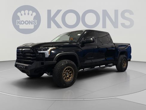 Used 2023 Toyota Tundra SR5 AWD/4WD image 1