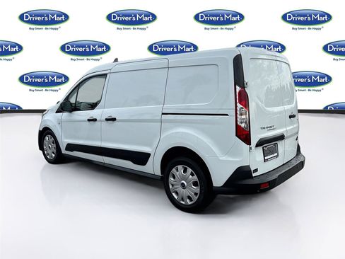 Used 2022 Ford Transit Connect XLT FWD image 5