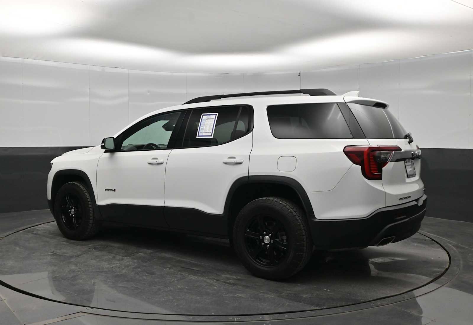 Used 2023 GMC Acadia AT4 AWD/4WD image 5
