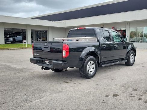 Used 2019 Nissan Frontier S image 6