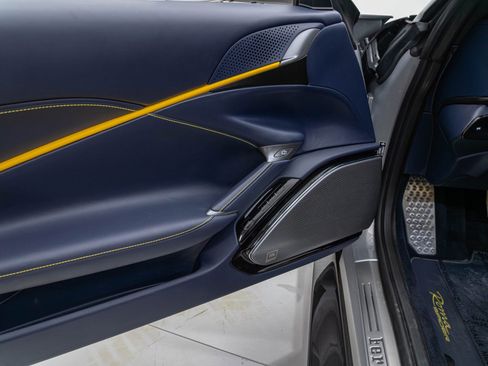 Certified 2024 Ferrari Roma Base image 28