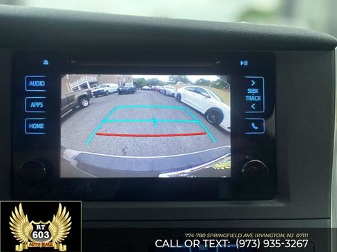 Used 2015 Toyota Sienna LE FWD image 16