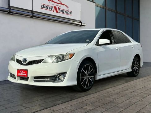 Used 2012 Toyota Camry SE image 7