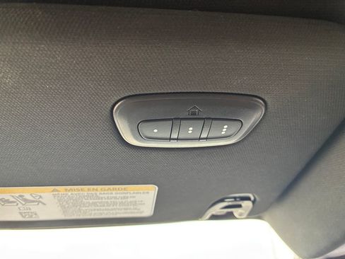 Used 2025 RAM 1500 Limited w/ Bed Utility Group image 32