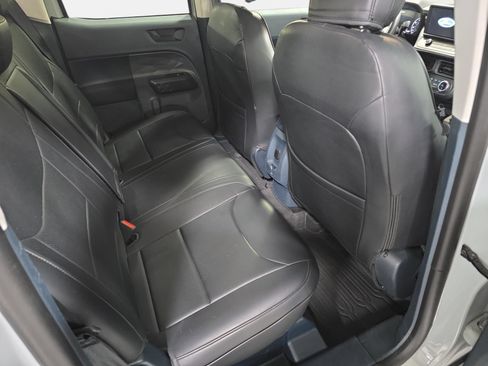 Used 2024 Ford Maverick XL FWD image 11