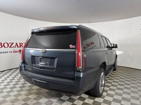 Used 2020 Cadillac Escalade ESV Luxury AWD/4WD image 8