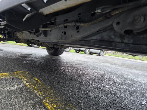 Used 2011 Ford F150 Raptor image 29