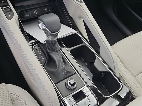 New 2025 Kia Telluride EX image 30