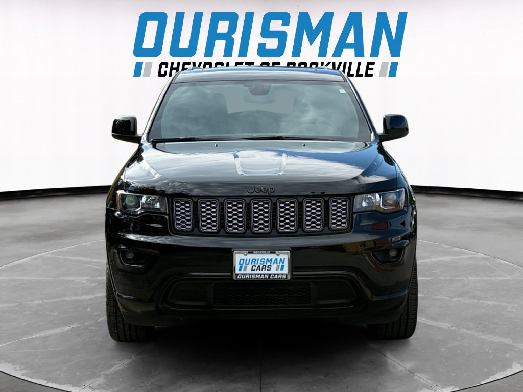 Used 2021 Jeep Grand Cherokee Laredo X AWD/4WD image 8
