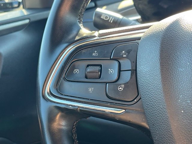 Used 2025 Buick Envista Sport Touring w/ Convenience I Package FWD image 32