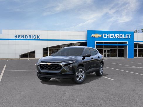 New 2026 Chevrolet Trax LS FWD image 10
