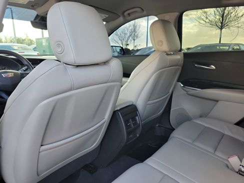 Used 2023 Cadillac XT4 Premium Luxury w/ Enhanced Visibility Package image 15
