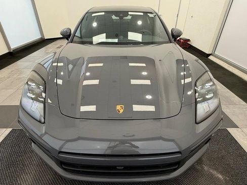 Certified 2025 Porsche Panamera 4 AWD/4WD image 12